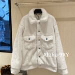 Same style as Wang Hedi   2024 Autumn/Winter New Collection  White Environmentally Friendly Fur Coat. Loose oversized unisex design