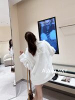 Same style as Wang Hedi   2024 Autumn/Winter New Collection  White Environmentally Friendly Fur Coat. Loose oversized unisex design - Image 23