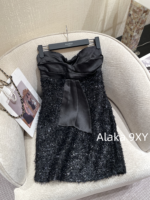 BALMAIN, the wealthy heiress of a wealthy family with a strong aura, is dressed in appropriate attire ”  24 Early Autumn New Collection B  Black and white color blocked suit jacket/heavy satin bow sequin dress - Image 7