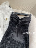BALMAIN, the wealthy heiress of a wealthy family with a strong aura, is dressed in appropriate attire ”  24 Early Autumn New Collection B  Black and white color blocked suit jacket/heavy satin bow sequin dress - Image 10