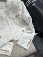 BALMAIN, the wealthy heiress of a wealthy family with a strong aura, is dressed in appropriate attire ”  24 Early Autumn New Collection B  Black and white color blocked suit jacket/heavy satin bow sequin dress - Image 37
