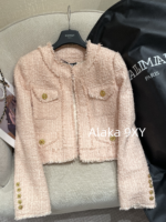 BALMAIN, the wealthy heiress of a wealthy family with a strong aura, is dressed in appropriate attire ”  24 Early Autumn New Collection B  Black and white color blocked suit jacket/heavy satin bow sequin dress - Image 41
