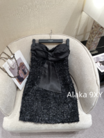 BALMAIN, the wealthy heiress of a wealthy family with a strong aura, is dressed in appropriate attire ”  24 Early Autumn New Collection B  Black and white color blocked suit jacket/heavy satin bow sequin dress - Image 70