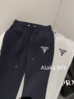 Prada Super Comfortable  Sports Commuting  Wear the classic embroidered letter logo hooded sweatshirt sports suit from the 2024 early autumn collection. - Image 26