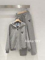 Prada Super Comfortable  Sports Commuting  Wear the classic embroidered letter logo hooded sweatshirt sports suit from the 2024 early autumn collection. - Image 40