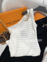 LOUIS VUITTON Personal Collection/24ss Early Autumn New Collection Sexy Slanted Shoulder Hollow Badge Letter Logo Metal Chain  A slim dress with a wrapped buttocks for women. - Image 4