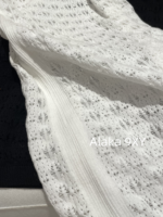 LOUIS VUITTON Personal Collection/24ss Early Autumn New Collection Sexy Slanted Shoulder Hollow Badge Letter Logo Metal Chain  A slim dress with a wrapped buttocks for women. - Image 7