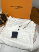 LOUIS VUITTON Personal Collection/24ss Early Autumn New Collection Sexy Slanted Shoulder Hollow Badge Letter Logo Metal Chain  A slim dress with a wrapped buttocks for women. - Image 21