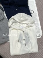 THOM BROWNE 24 Early Autumn New CollectionSuper Comfortable  Lightweight hooded design long sleeved blouse for women. Three color options with classic four bar dog pattern - Image 3