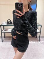 Chanel's' Pure Desire Atmosphere ' ” 24ss early autumn new series heavyduty hot stamping logo round neck base long sleeved top for women. - Image 9