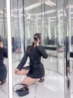 Yves Saint Laurent Early Autumn Collection   Heavy industry satin material temperament, imperial sister double breasted waistband, waist cinching suit skirt, slim fitting threedimensional cutting - Image 7