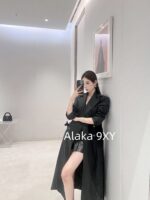 Valentino 24b Early Autumn New Collection  Showpiece Water Diamond Buckle Bow Tie Waist Long Wind Jacket for Women. A musthave for early autumn outfits that exude a slimming temperament