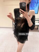 CHANEL Jennie Same Style   2024k new series  Heavy Industry hollow out rhinestone black suspender Vneck vest top for women. - Image 4