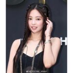 CHANEL Jennie Same Style   2024k new series  Heavy Industry hollow out rhinestone black suspender Vneck vest top for women. - Image 9