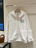 MIUMIU White Rich Beauty Dressing24ss Autumn/Winter New Collection  White environmentally friendly rhinestone letter logo hooded zipper style fur coat for women. - Image 11