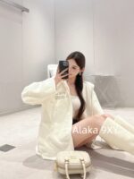 MIUMIU White Rich Beauty Dressing24ss Autumn/Winter New Collection  White environmentally friendly rhinestone letter logo hooded zipper style fur coat for women. - Image 22