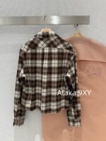 MIUMIU   24 Early Autumn New Collection  British style letter embroidery plaid lapel shirt jacket/khaki metal belt skirt, casual and versatile, full of girlish vibe - Image 6