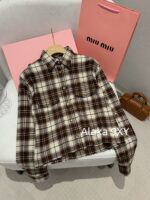 MIUMIU   24 Early Autumn New Collection  British style letter embroidery plaid lapel shirt jacket/khaki metal belt skirt, casual and versatile, full of girlish vibe - Image 10