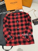 LOUIS VUITTON Wang Jiaer Same Style  2024SS autumn/winter new collection red checkered coarse woolen fabric woven suit jacket. Loose fit for both men and women - Image 18