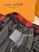 LOUIS VUITTON Wang Jiaer Same Style  2024SS autumn/winter new collection red checkered coarse woolen fabric woven suit jacket. Loose fit for both men and women - Image 26