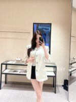 LOUIS VUITTON Wang Jiaer Same Style  2024SS autumn/winter new collection red checkered coarse woolen fabric woven suit jacket. Loose fit for both men and women - Image 32