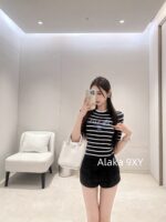 Prada White Rich Beauty Dress EssentialSuper Show Body 2024 Early Autumn New Collection Classic Inverted Triangle Jacquard Letter Logo Round Neck Wool Knitted Seven Sleeve Sweater for Women - Image 10