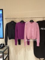 Prada highend cashmere version   24 Early Autumn New Series Heavy Industry Round Neck Basic Edition Autumn and Winter Button Design Knitted Cardigan Coat for Women. Available in multiple colors - Image 13