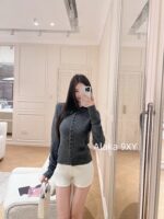 Prada highend cashmere version   24 Early Autumn New Series Heavy Industry Round Neck Basic Edition Autumn and Winter Button Design Knitted Cardigan Coat for Women. Available in multiple colors - Image 33