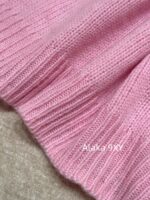 prada  2024SS AutumnWinter New Collection Heavy duty High Proportion Cashmere Fabric   High neck pink button down wool sweater for women - Image 24