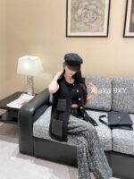 Chanel delivers original dust bag  2024a AutumnWinter New Collection  Women's Cashmere Vest with Genuine Leather Mouth to Gemstone Buckle. Bai Fumei temperament style - Image 9