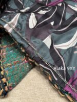 Chanel delivery dust bag  Noble and elegant peacock green woven jacket  High end custom handmade workshop series coarse woolen woven pocket jacket, 100 imported silk lining - Image 5