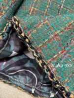 Chanel delivery dust bag  Noble and elegant peacock green woven jacket  High end custom handmade workshop series coarse woolen woven pocket jacket, 100 imported silk lining - Image 17
