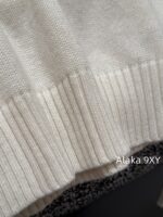 DIOR   D  2024 Early Autumn New Collection _ Heavy Industry Gold Thread Five pointed Star Jacquard Logo Hooded Cashmere SweaterWhite Rich Beauty Elegant Style - Image 5