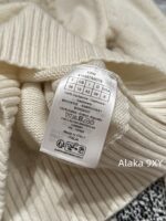 DIOR   D  2024 Early Autumn New Collection _ Heavy Industry Gold Thread Five pointed Star Jacquard Logo Hooded Cashmere SweaterWhite Rich Beauty Elegant Style - Image 8