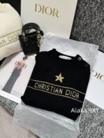 DIOR   24ss Early Autumn New Collection  Butterfly Letter Jacquard Round Neck, Gold Thread Embroidered Logo, Wool Knitted Sweater Available in Black and White - Image 27