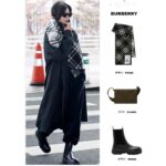 BURBERRY "Early Autumn Outfit for High School Ladies"  The new wool plaid hooded shawl scarf for autumn and winter 24 is hereDopamine colored scarf is available for selection - Image 11