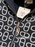 Hermes Early Spring New Collection  Double sided Wool/Cashmere Zipper Jacquard Logo Coat for Women. - Image 15