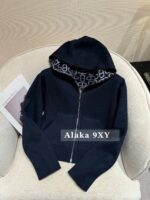 Hermes Early Spring New Collection  Double sided Wool/Cashmere Zipper Jacquard Logo Coat for Women. - Image 20