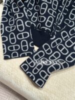 Hermes Early Spring New Collection  Double sided Wool/Cashmere Zipper Jacquard Logo Coat for Women. - Image 23