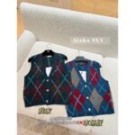 Chanel's "French Retro Street Relaxation" 24A Autumn/Winter New Collection  Women's Vneck Diamond Grid Color blocked Cashmere Sweater. Imported Kashmir cashmere fabric - Image 14
