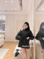 Miumiu's "American Spicy Girl Casual Dressing " 24 Autumn/Winter New Collection Grey High Collar Back Letter Logo Wool Hooded Sweater for Women. - Image 8