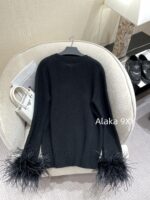 PRADA's "Noble Gold Feeling" 24 Autumn/Winter New Collection  Heavy industry doublelayer ostrich fur cuffs 100 cashmere knitted cardigan women's lazy and versatile temperament top - Image 7
