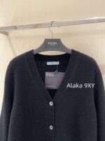PRADA's "Noble Gold Feeling" 24 Autumn/Winter New Collection  Heavy industry doublelayer ostrich fur cuffs 100 cashmere knitted cardigan women's lazy and versatile temperament top - Image 18