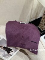 Miumiu Super BeautyWhitening Artifact  24ss Early Autumn New Collection Grape Purple  Color scheme: 100 imported wool knitted cardigan with long sleeves - Image 12