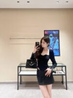 Chanel 24 Romantic French Lace Splicing  Fishbone Low Collar Knitted Shirt for Women in Autumn and Winter, with a Curved Hem Design for a Slimming Bottom Shirt