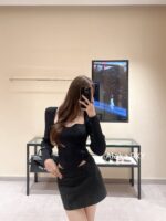 Chanel 24 Romantic French Lace Splicing  Fishbone Low Collar Knitted Shirt for Women in Autumn and Winter, with a Curved Hem Design for a Slimming Bottom Shirt - Image 3