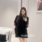 Chrome Hearts is a musthave for trendsetters  Kluo  2024 SS early autumn new collection round neck long sleeved model letter logo base Tshirt for women.