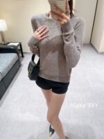 Yves Saint Laurent    Soft and comfortableY  2024 Early Autumn New Series Heavy Industry Imported Cashmere Fabric Round Neck Bottom Shirt for Women. Soft and skin friendly, comfortable and warm - Image 4