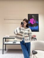 Celine24 Early Autumn New Collection  Navy Style Black and White Geometric Striped Coat with Metal Buckle Round Neck Pair Craft Loose Suit Coat. - Image 7