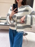 Celine24 Early Autumn New Collection  Navy Style Black and White Geometric Striped Coat with Metal Buckle Round Neck Pair Craft Loose Suit Coat. - Image 8